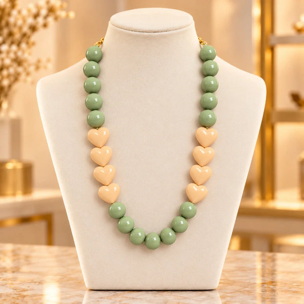 AA-C34 · Salvia & Corazones Durazno · Exhibidor boutique
