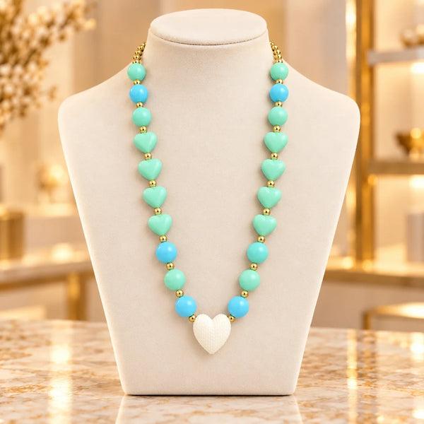 AA-C48 · Menta & Corazón Blanco · Exhibidor boutique
